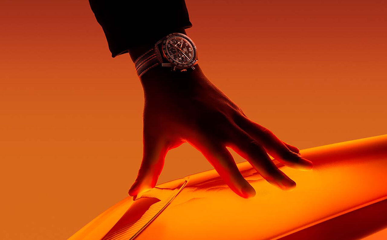 大胆かつスポーティ。タグ・ホイヤー×ポルシェ オレンジレーシングが発表｜TAG HEUER×Porsche