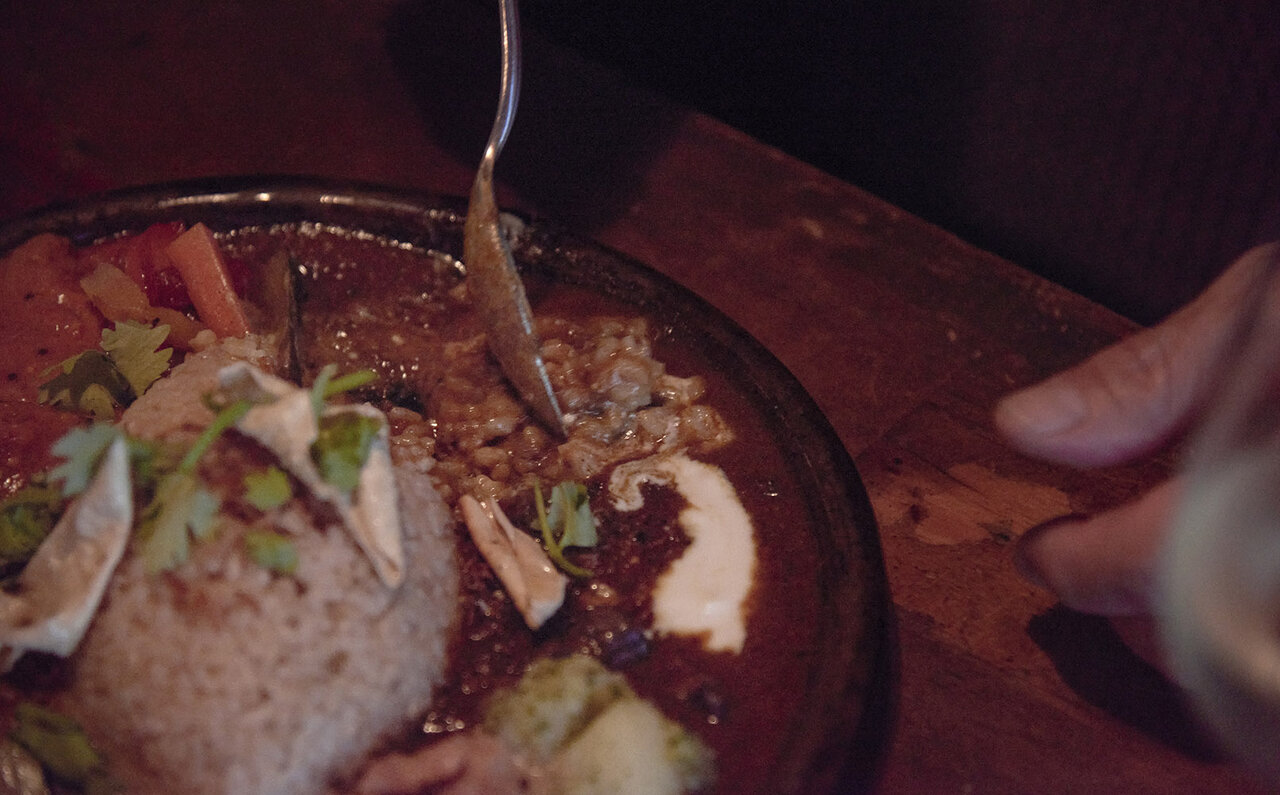 Talking about “混沌” 03｜東京のなぜか文化人が集うレストラン＆カフェバーのお話し