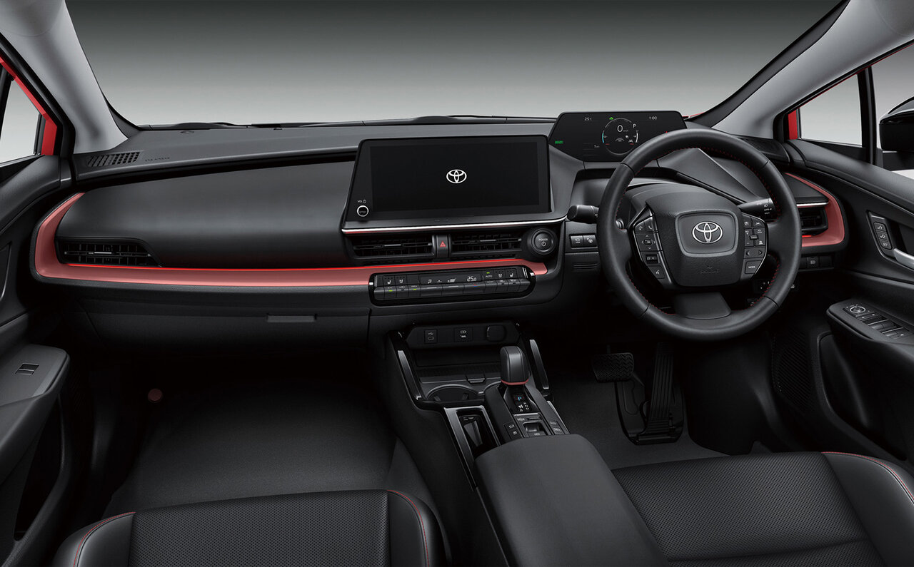 新型プリウスにPHEVが登場──よりハイパフォーマンスな走りを目指して｜TOYOTA