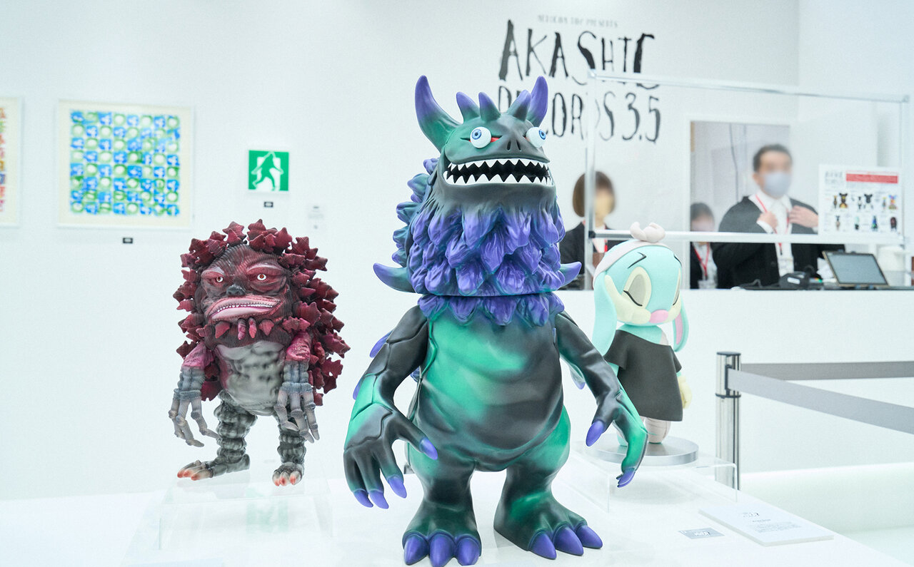 『AKASHIC RECORDS 3.5』inアートフェア東京2023 レポート | MEDICOM TOY