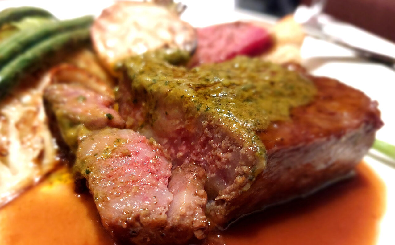 金曜の夜をいつもより少しだけ贅沢に ブラッスリー ポール・ボキューズ 銀座が極限までこだわったパリスタイルのステーキの神髄｜EAT