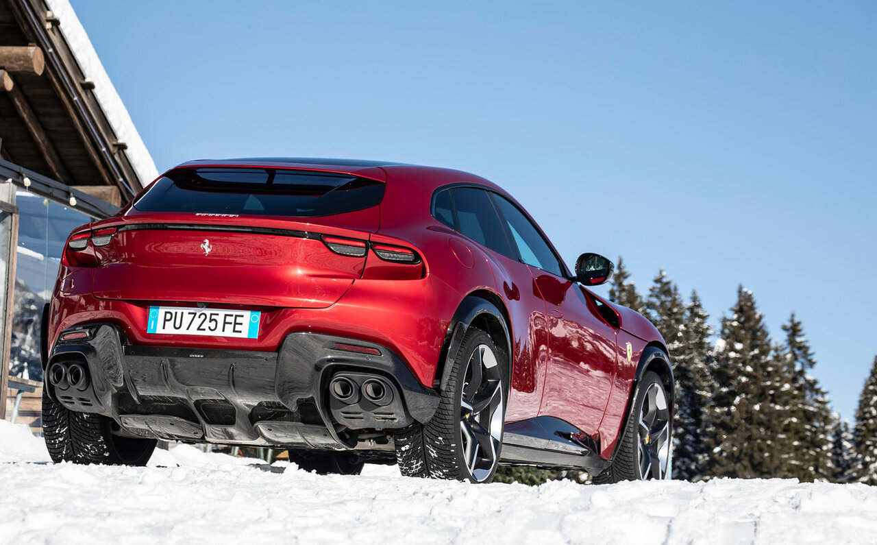 フェラーリプロサングエに北イタリアで試乗──快適性と多用途性を兼ね備えたオールラウンドスーパーカー|Ferrari