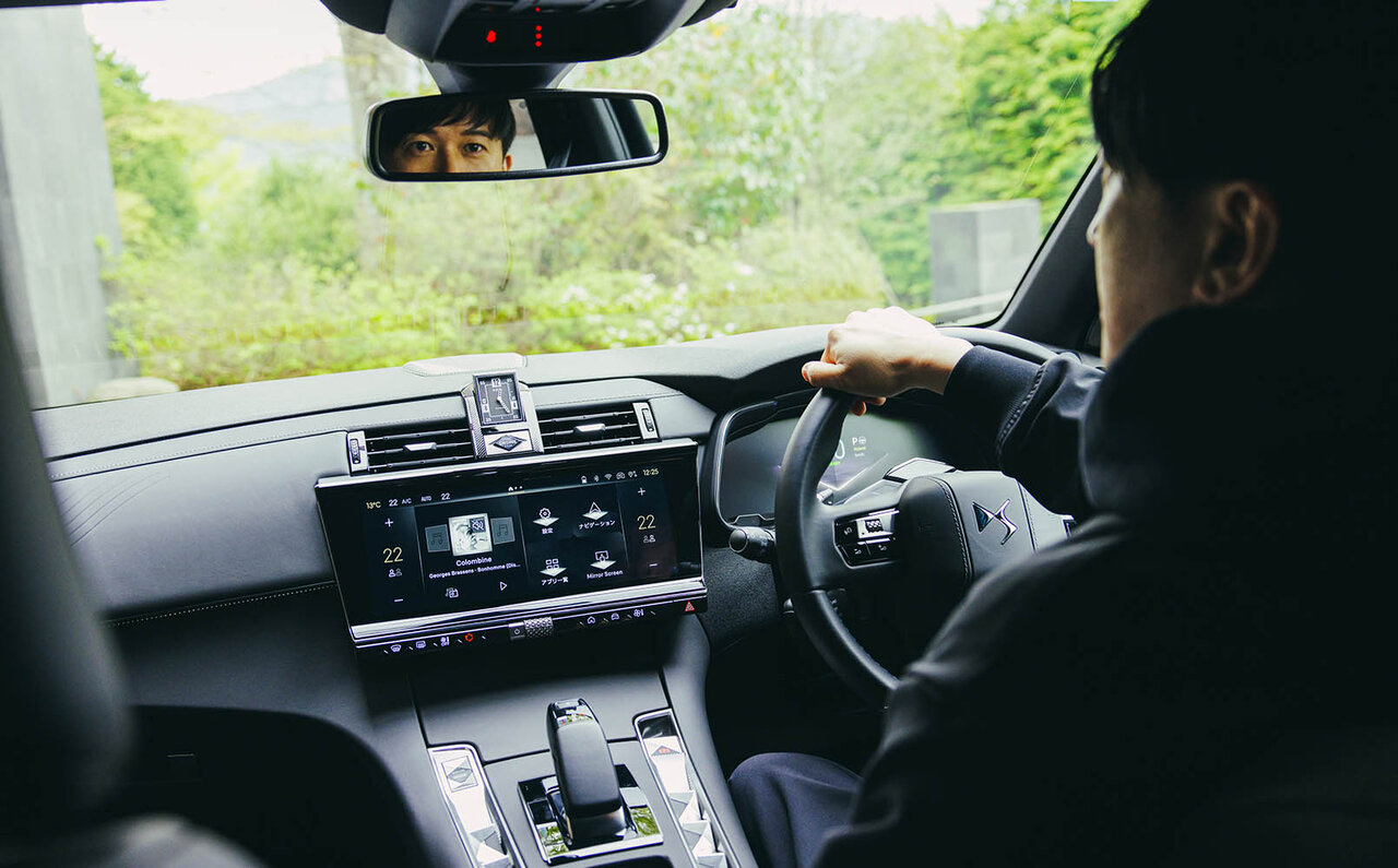 旅するアートとは? ムラカミカイエ、DS7でフレンチリュクスを堪能する|DS