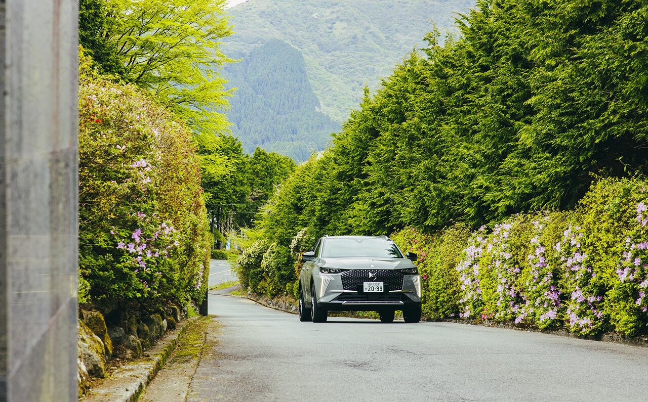 旅するアートとは? ムラカミカイエ、DS 7でフレンチリュクスを堪能する|DS