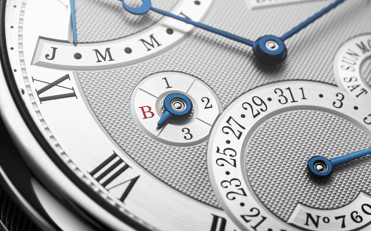 パーペチュアルカレンダーに新たなアレンジを加えた「クラシック パーペチュアルカレンダー 7327」｜BREGUET