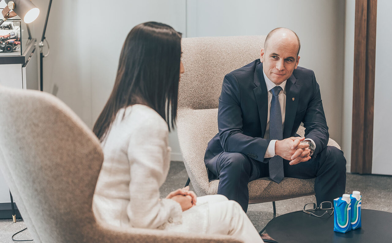 フィリップ・フォン・ヴィッツェンドルフ　ポルシェジャパン代表取締役社長 矢野玲美　ハバリーズ代表取締役社長｜PORSCHE