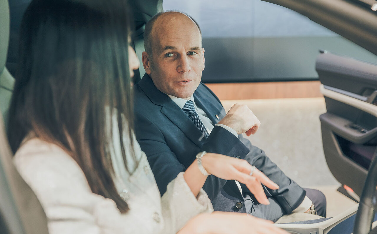 フィリップ・フォン・ヴィッツェンドルフ　ポルシェジャパン代表取締役社長 矢野玲美　ハバリーズ代表取締役社長｜PORSCHE