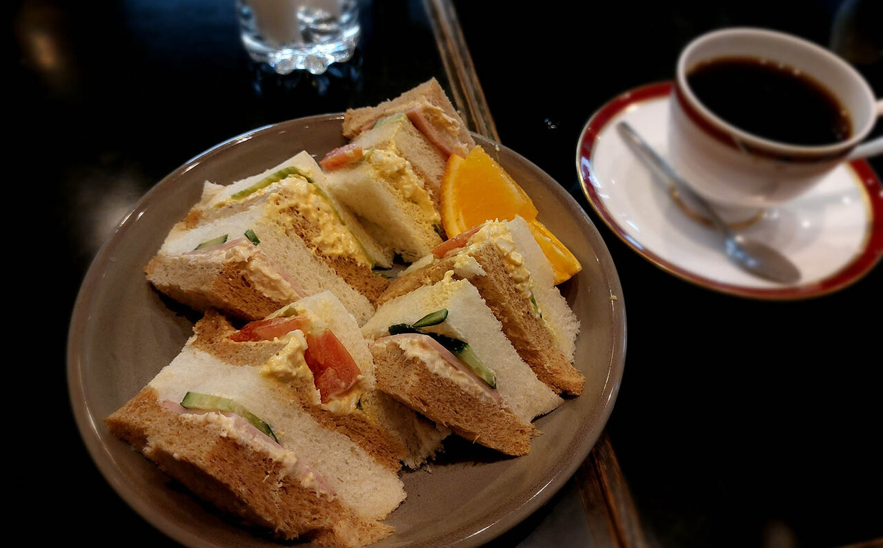 連載エッセイ|#ijichimanのぼやき「喫茶店の朝食」
