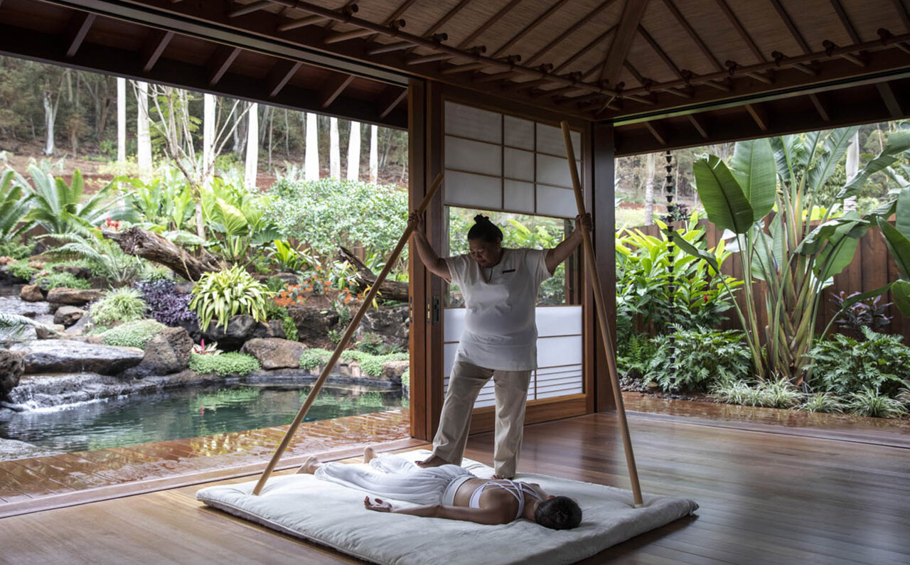 自然に触れて人間に帰る場所。ハワイ・ラナイ島のフォーシーズンズホテルで極上のラグジュアリー体験を。｜TRAVE+