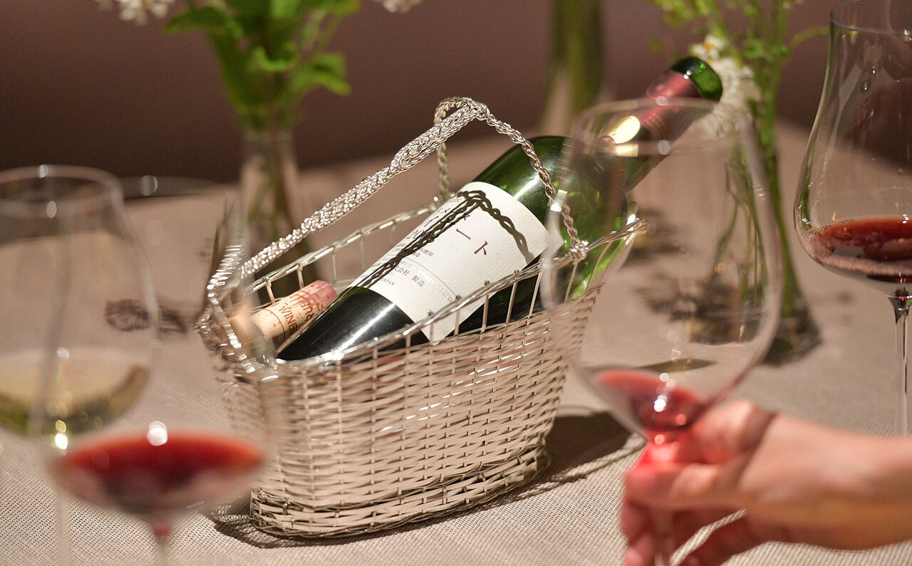 畑を愛でて、ワインを楽しむ。星野リゾートがプロデュースする日本屈指のワインツーリズム|TRAVEL