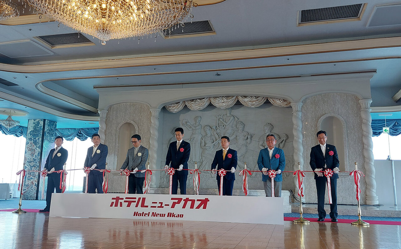 歴史深い温泉・昭和文化・大海原のアクティビティ 1泊で3日分を楽しめる 「ホテルニューアカオ」が昭和98年のいま復活|TRAVEL