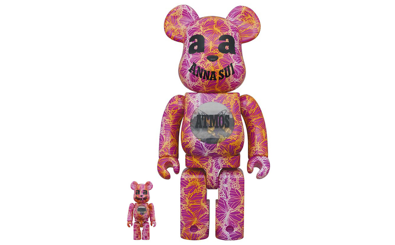ANNA SUI × atmosの異色コラボによるストリートスタイルなBE@RBRICK | MEDICOM TOY