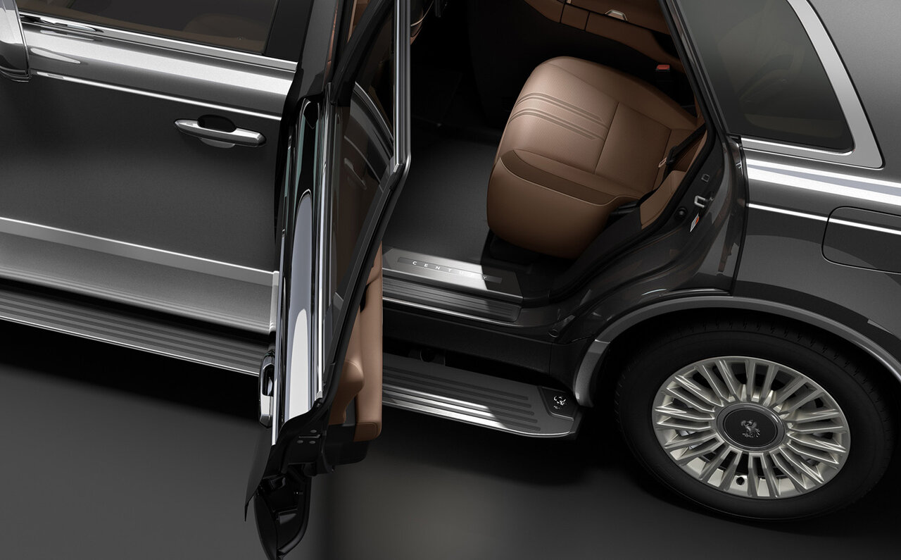 SUVではなかった──まったく新しいスタイルのセンチュリーがついにデビュー｜TOYOTA