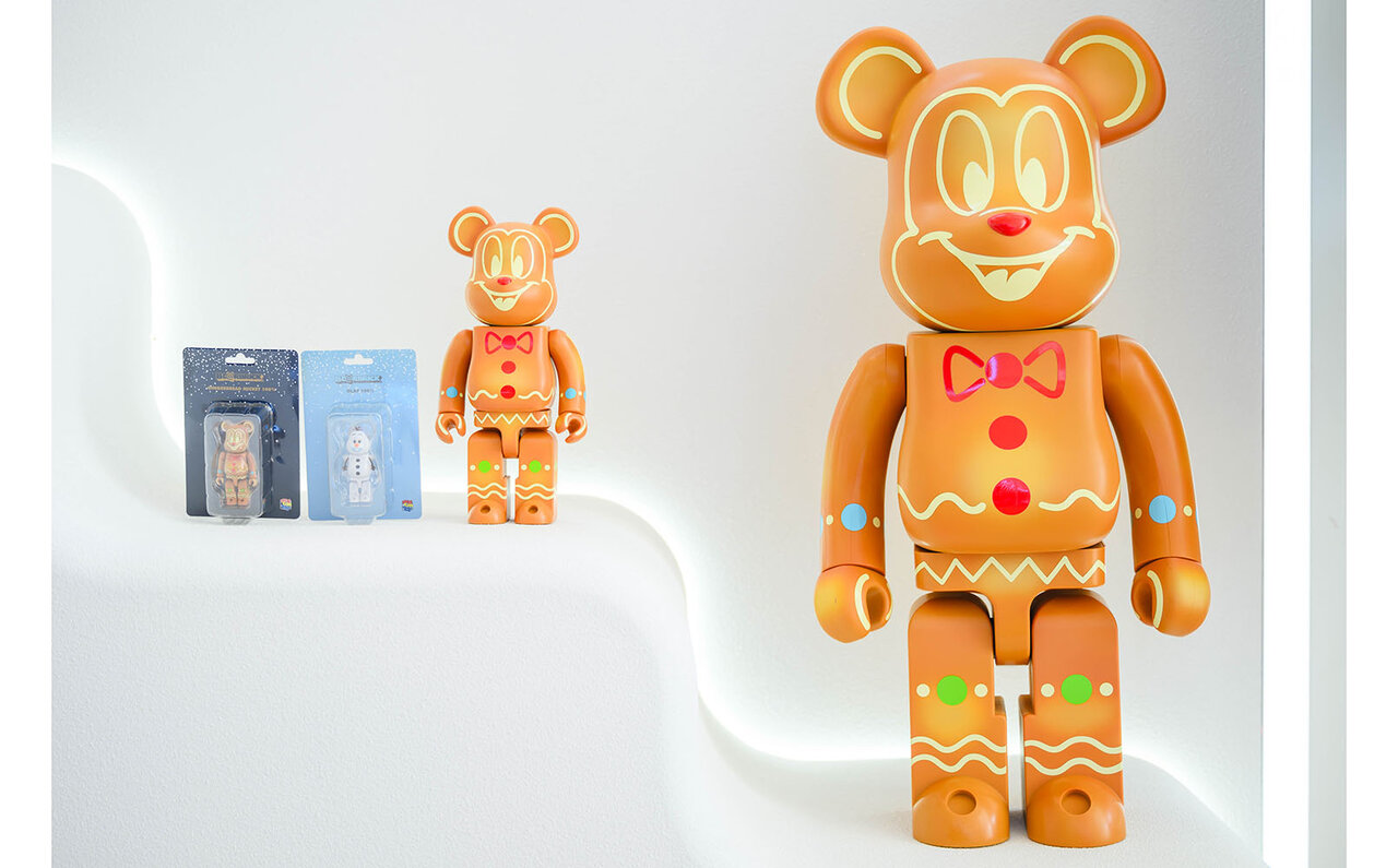 ディズニーの2000% BE@RBRICKを100体展示するクリスマスイベントが香港で開催中 | MEDICOM TOY