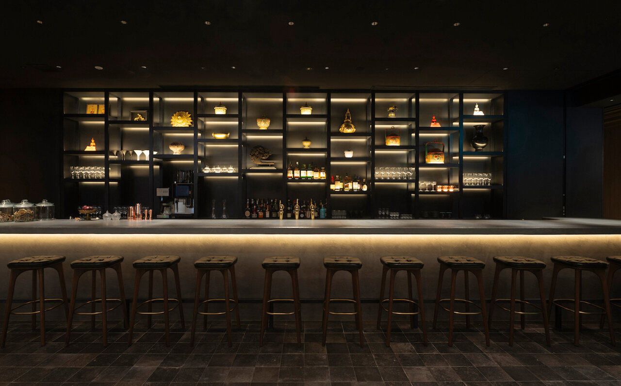 麻布台ヒルズに話題のタイ料理が初上陸。カジュアルラインの「SAAWAAN BISTRO」|EAT