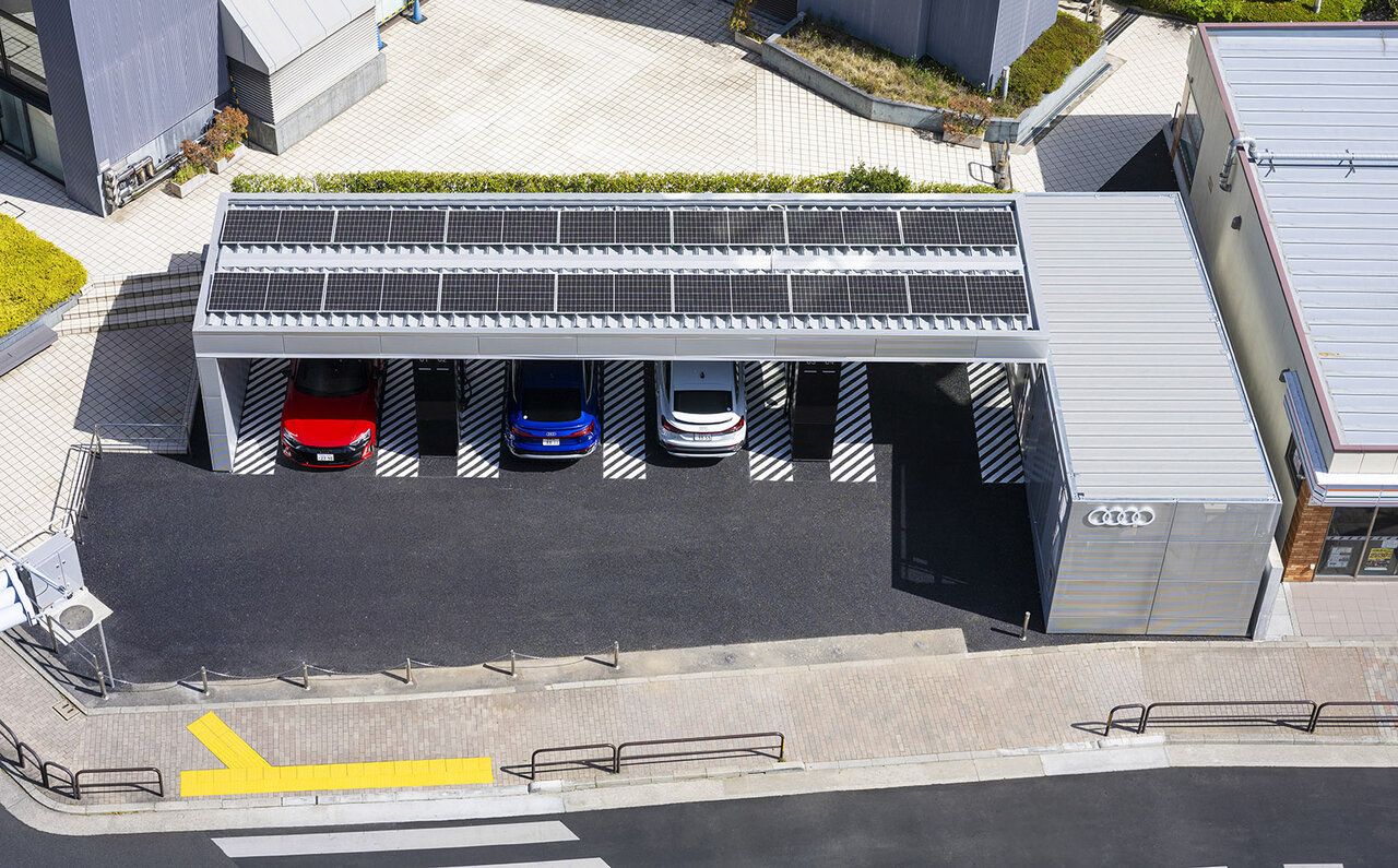 都市部におけるBEVの課題解決に──アウディがすべてのBEVユーザーに向け急速充電施設「Audi charging hub紀尾井町」をオープン|Audi