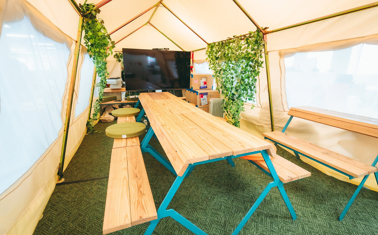 北海道の3000人の町役場がいま最先端企業から注目される理由|LOUNGE