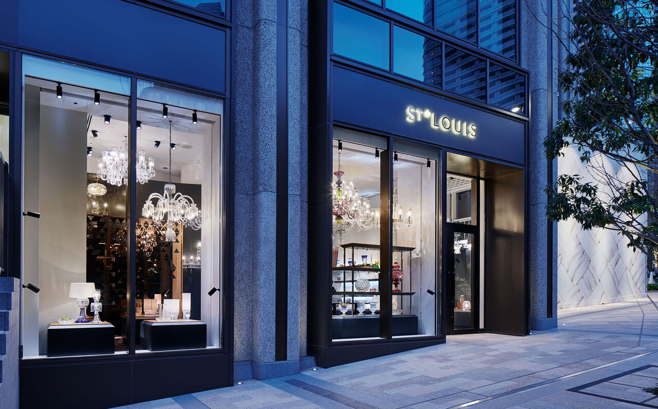 クリスタルメゾン「サンルイ」の旗艦店が麻布台ヒルズにオープン｜ST LOUIS