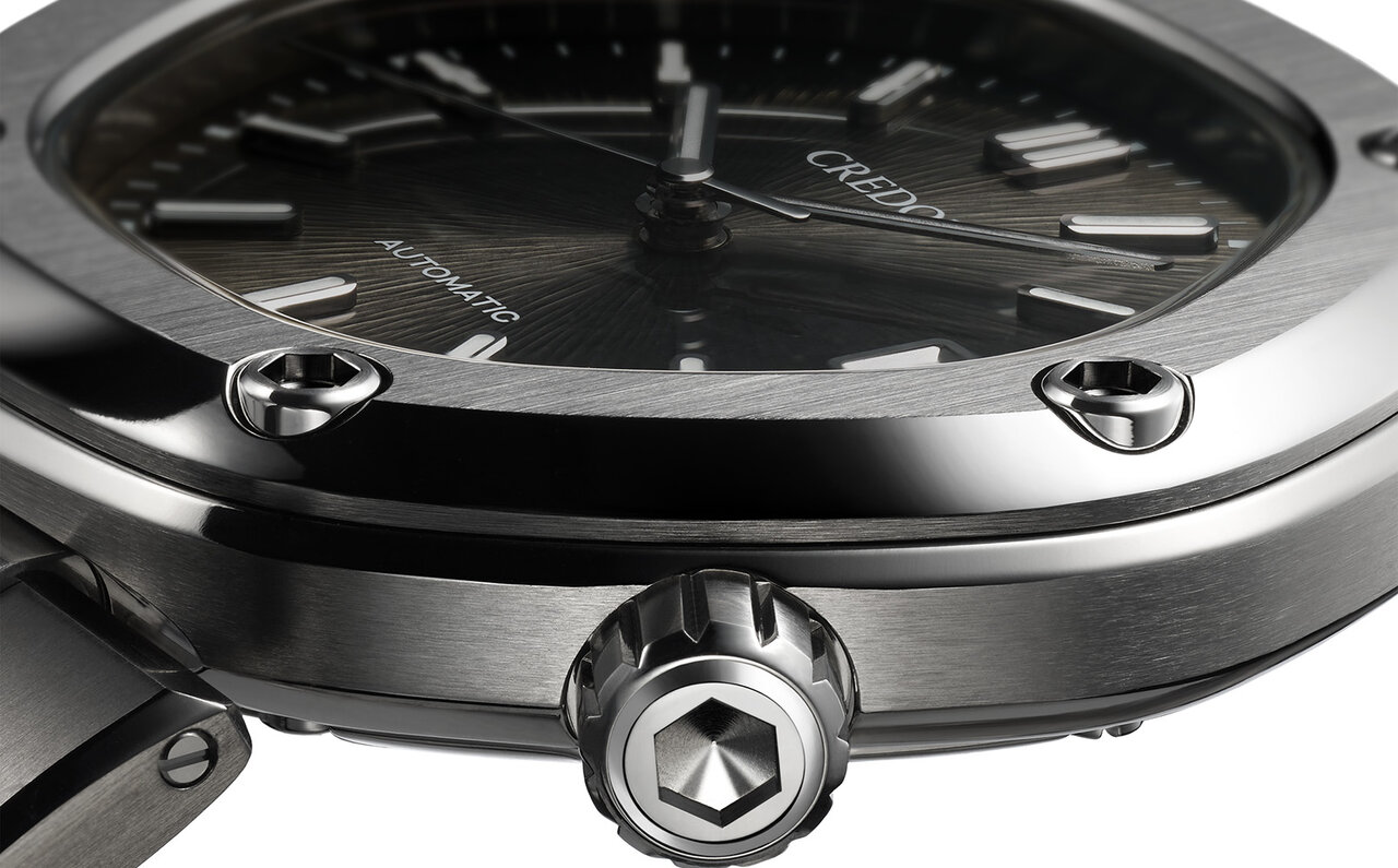 巨匠によるデザインが復活。クレドール誕生50周年を記念した「クレドール ロコモティブ」｜CREDOR