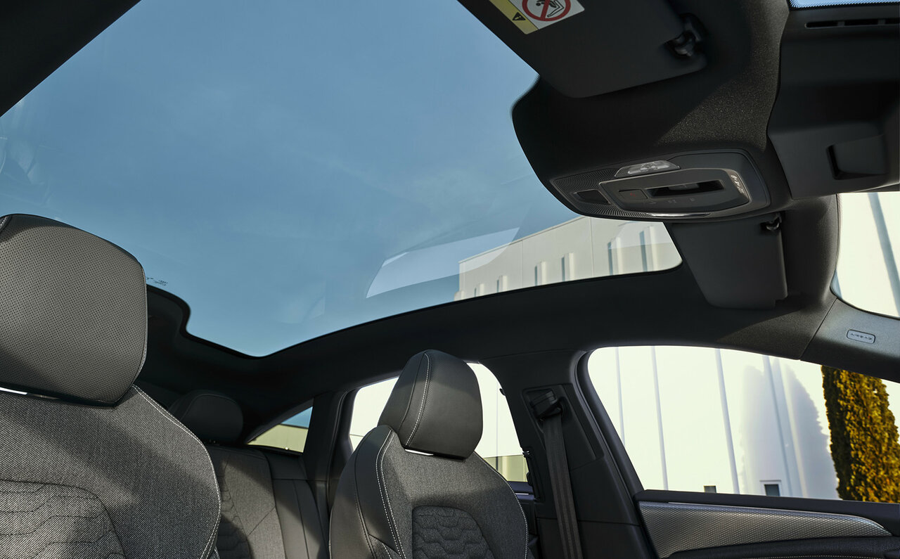 アウディの電動化戦略を担うBEV専用モデル アウディ A6 e-tronがデビュー｜Audi