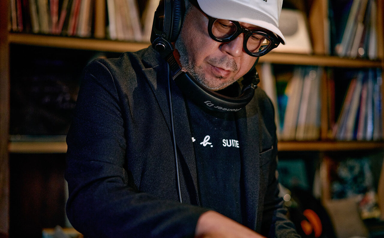 【須永辰雄インタビュー】DJ40周年フェス開催！ パンク～ヒップホップ～ジャズの軌跡を語る ｜ MUSIC