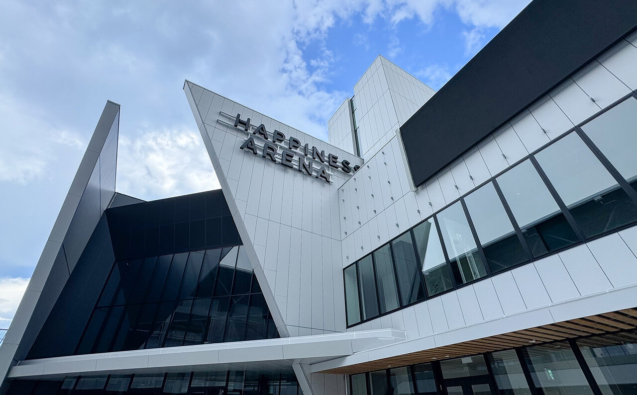 ニューバランスが手がけるスポーツを通じた地方活性化 長崎スタジアムシティから始まる新たな挑戦|NEW BALANCE