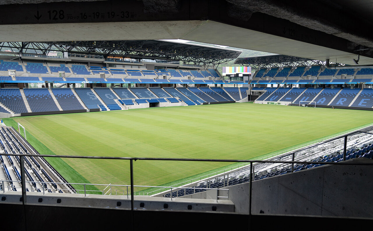 ニューバランスが手がけるスポーツを通じた地方活性化 長崎スタジアムシティから始まる新たな挑戦|NEW BALANCE