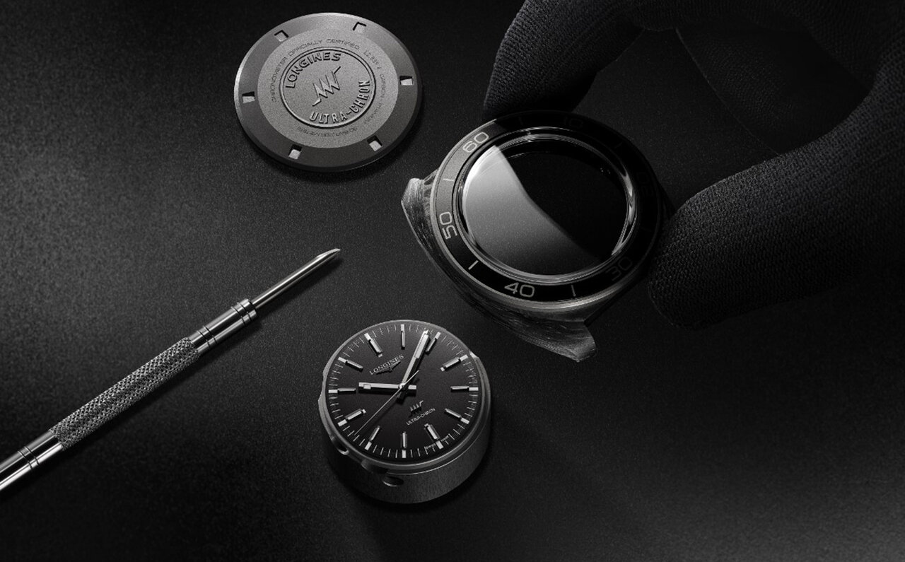 LONGINES｜ロンジン ウルトラ-クロン カーボン