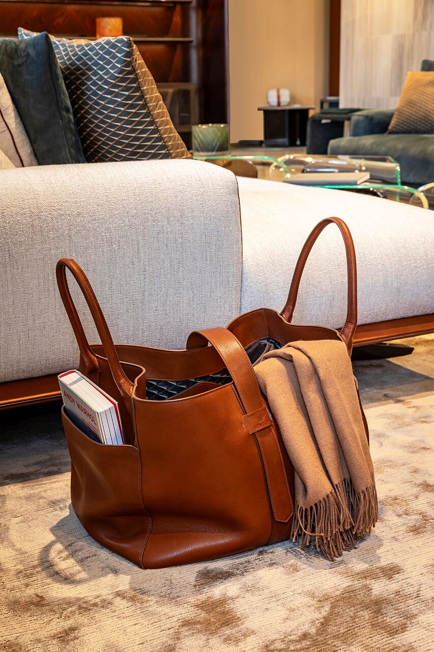 ベントレーホーム、ミラノデザインウィークで新作家具やアクセサリーコレクションを発表