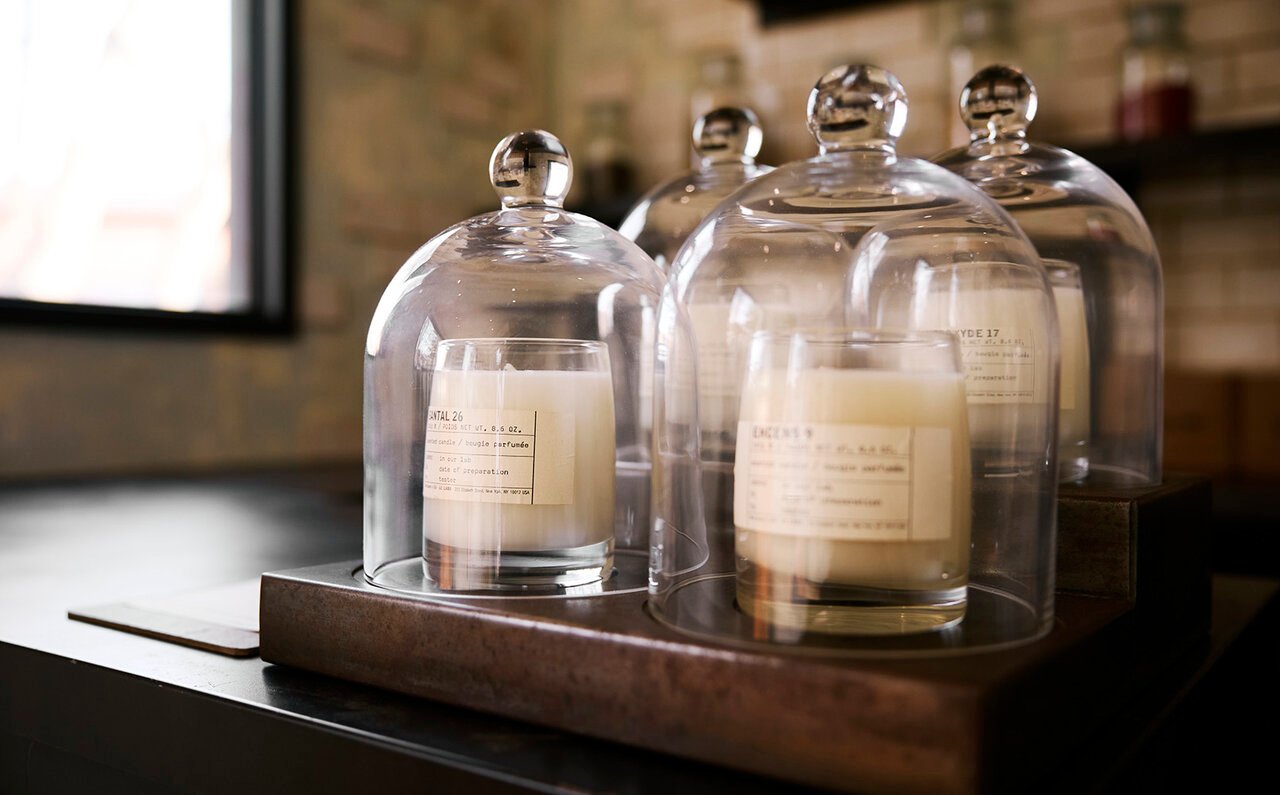 緑の中で見つける香りの記憶。 Le Labo on  Wheelsが軽井沢に停車中