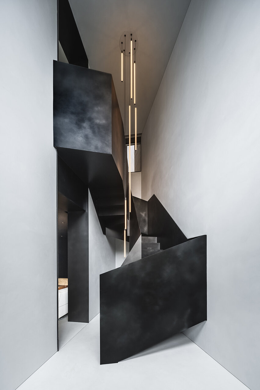 N°001 Minami Aoyama｜ナンバーワン ミナミアオヤマ