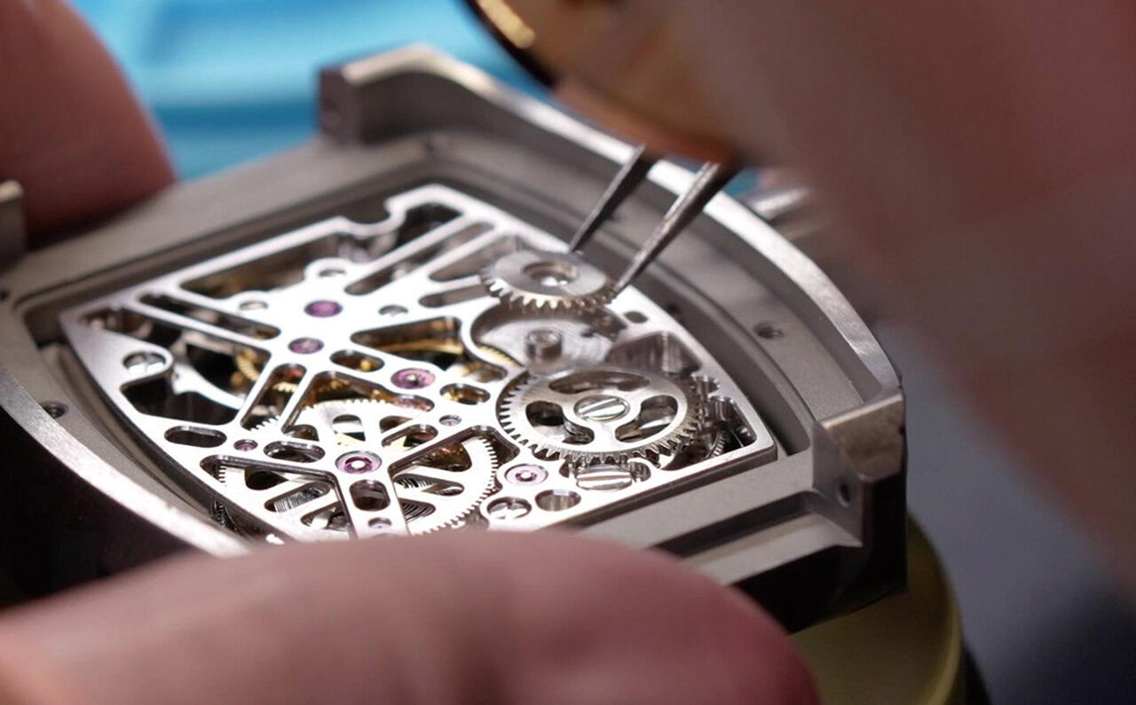 BLACKOUT WATCHES｜ブラックアウト ウォッチ XP1 トゥールビヨン