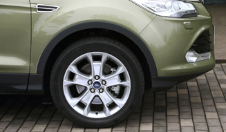 FORD KUGA | フォード クーガ 16