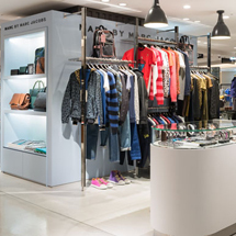 阪急メンズ ｜リニューアルショップ 08