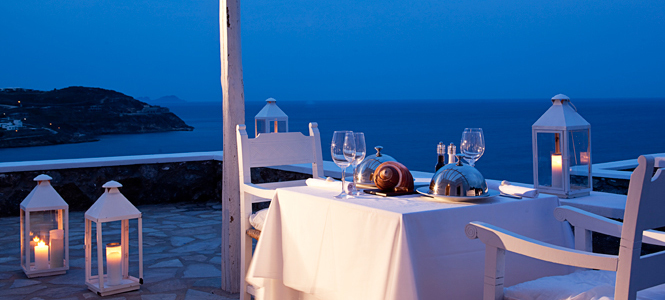 4. ギリシャ・ミコノス島「Pietra e Mare」