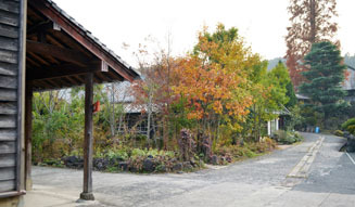 thought｜波佐見 04