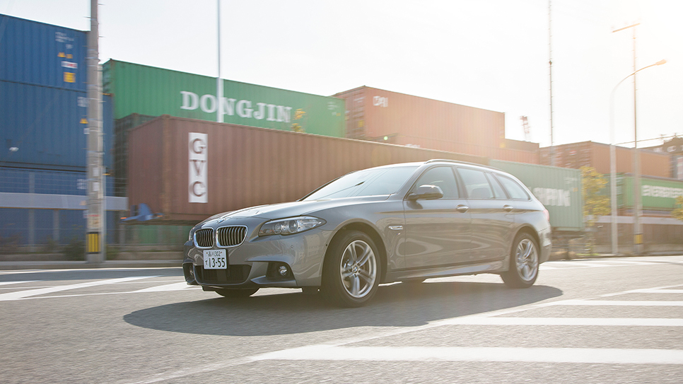 bmw_966_hub02
