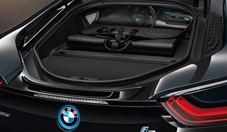 LOUIS VUITTON｜BMW i8に捧げるバッグコレクション　06