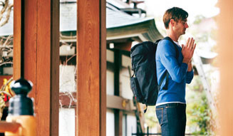 BRIEFING|オフィシャルサイト 02