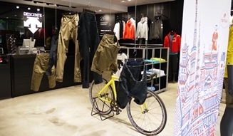 DESCENTE×narifuri 03