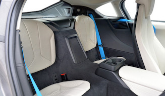s_BMW_i8_044