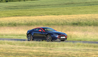 327_03_aston_martin_n430