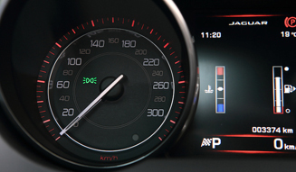 Jaguar F-Type Coupe│ジャガー Fタイプ クーペ 44