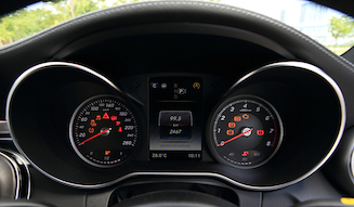 Mercedes-Benz C 200 AVANTGARDE｜メルセデス・ベンツ C 200 アバンギャルド 12