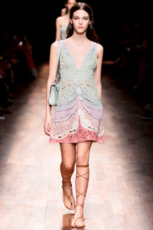 ヴァレンティノ 22