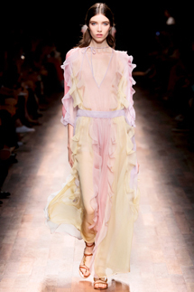 ヴァレンティノ 23