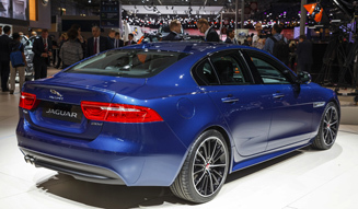 327_75_jaguar_xe