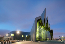 zaha hadid｜ザハ・ハディド3