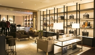 COACH｜コーチ 03