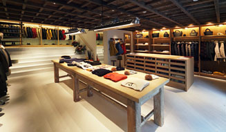 ウールリッチ表参道店|rumors 02